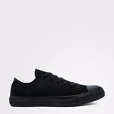 Converse All Black Low-Tops